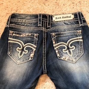 Rock Revival Venus capris, size 27 in EUC